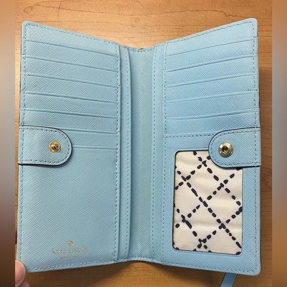 Kate Spade wallet - Picture 3 of 3